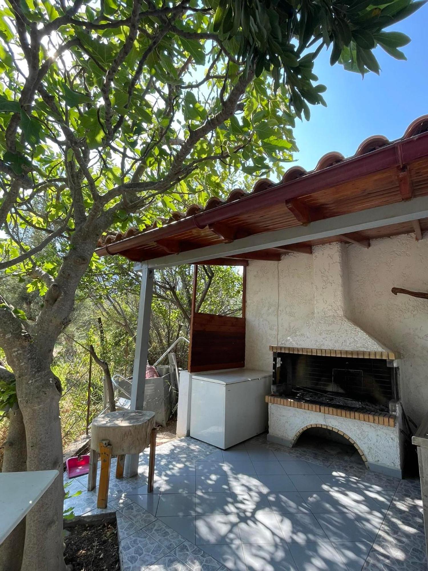 Yfantis Sakis Apartment'S Eratini Luaran gambar